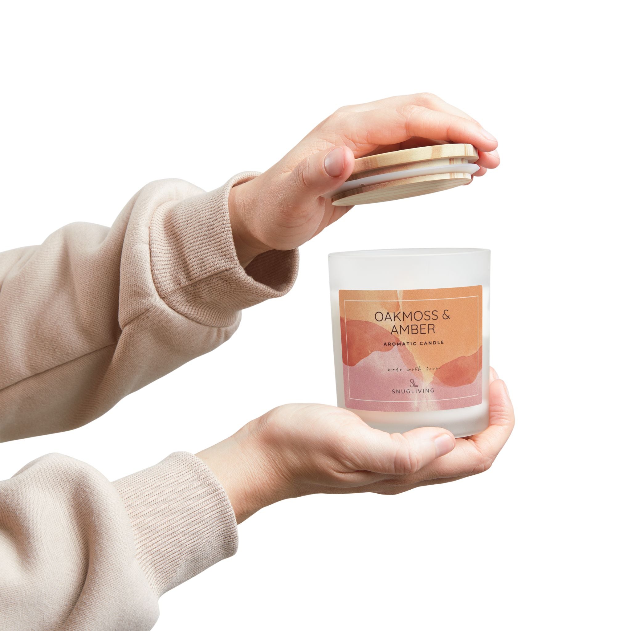 SnugLiving  Aromatic/Scented Glass Candle, 11oz : Oakmoss & Amber