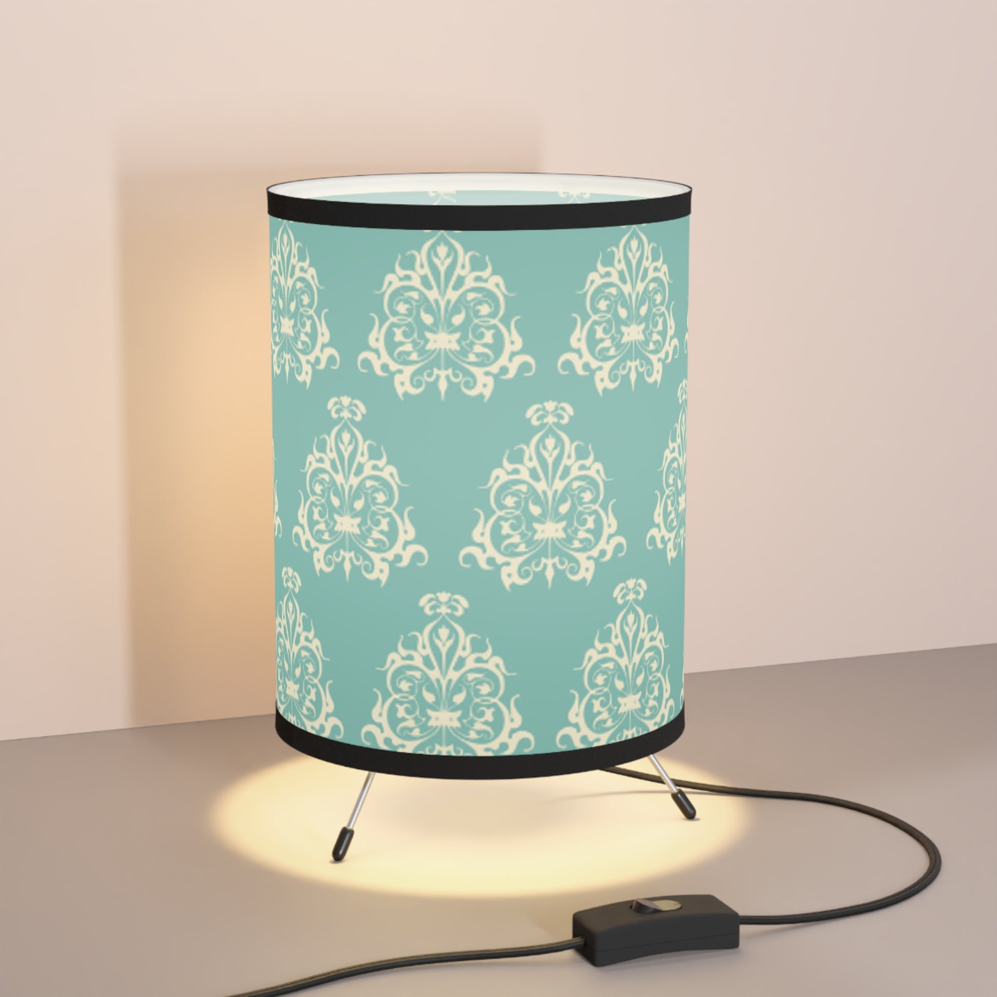 Tripod Lamp with High-Res Printed Shade, US\CA plug - Shade SLL03