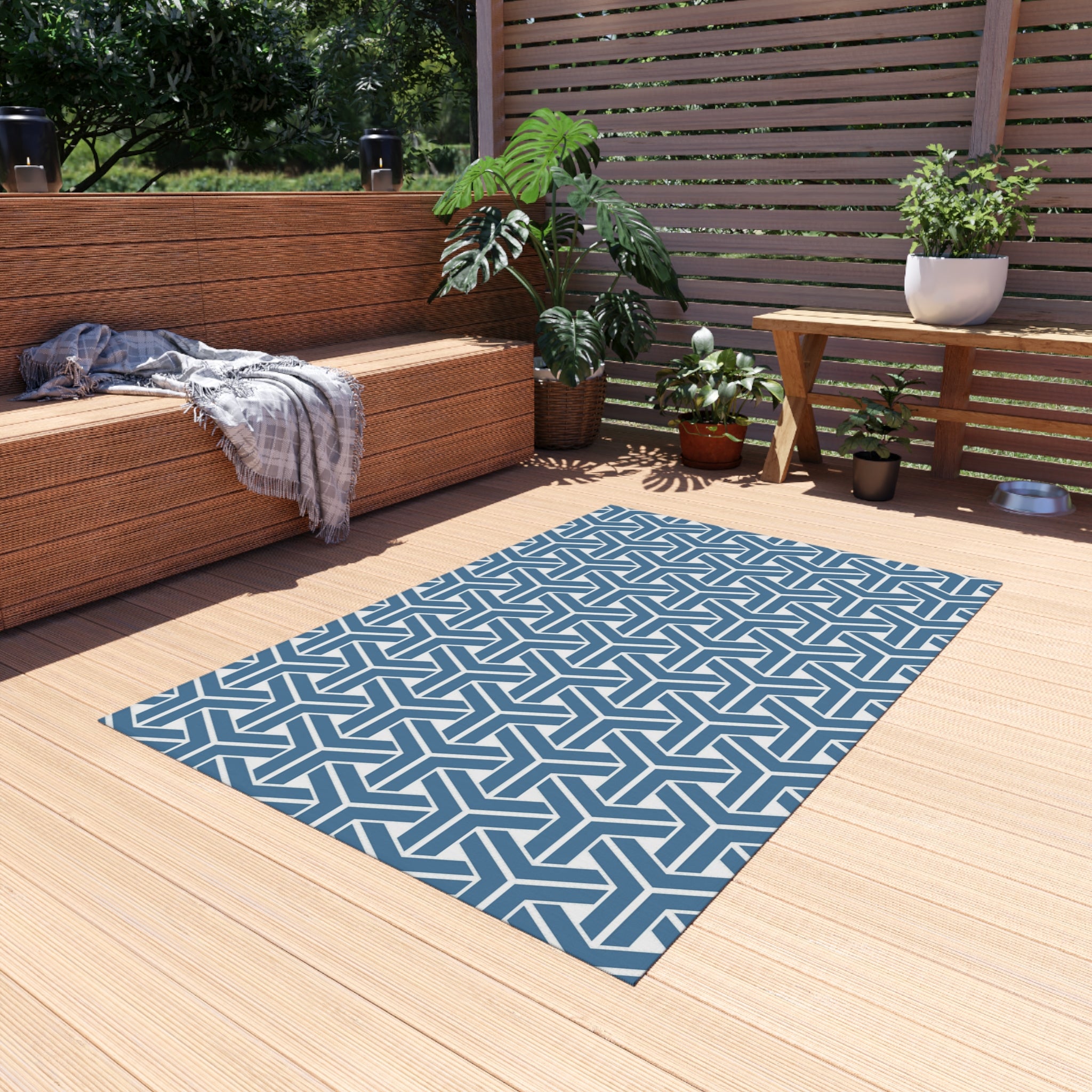 Stylish Indoor/Outdoor Rug for Living Room, Patios, Decks, and Gardens | Perfect for Home Decor - Azure & White