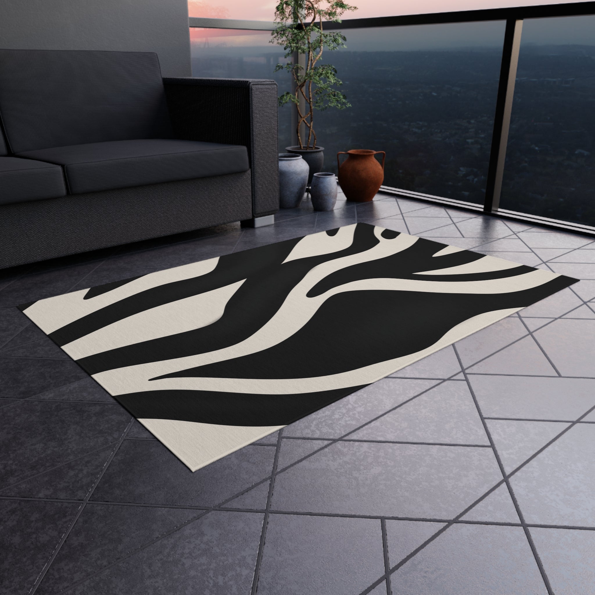 Stylish Indoor/Outdoor Rug for Living Room, Patios, Decks, and Gardens | Perfect for Home Decor - Black & White