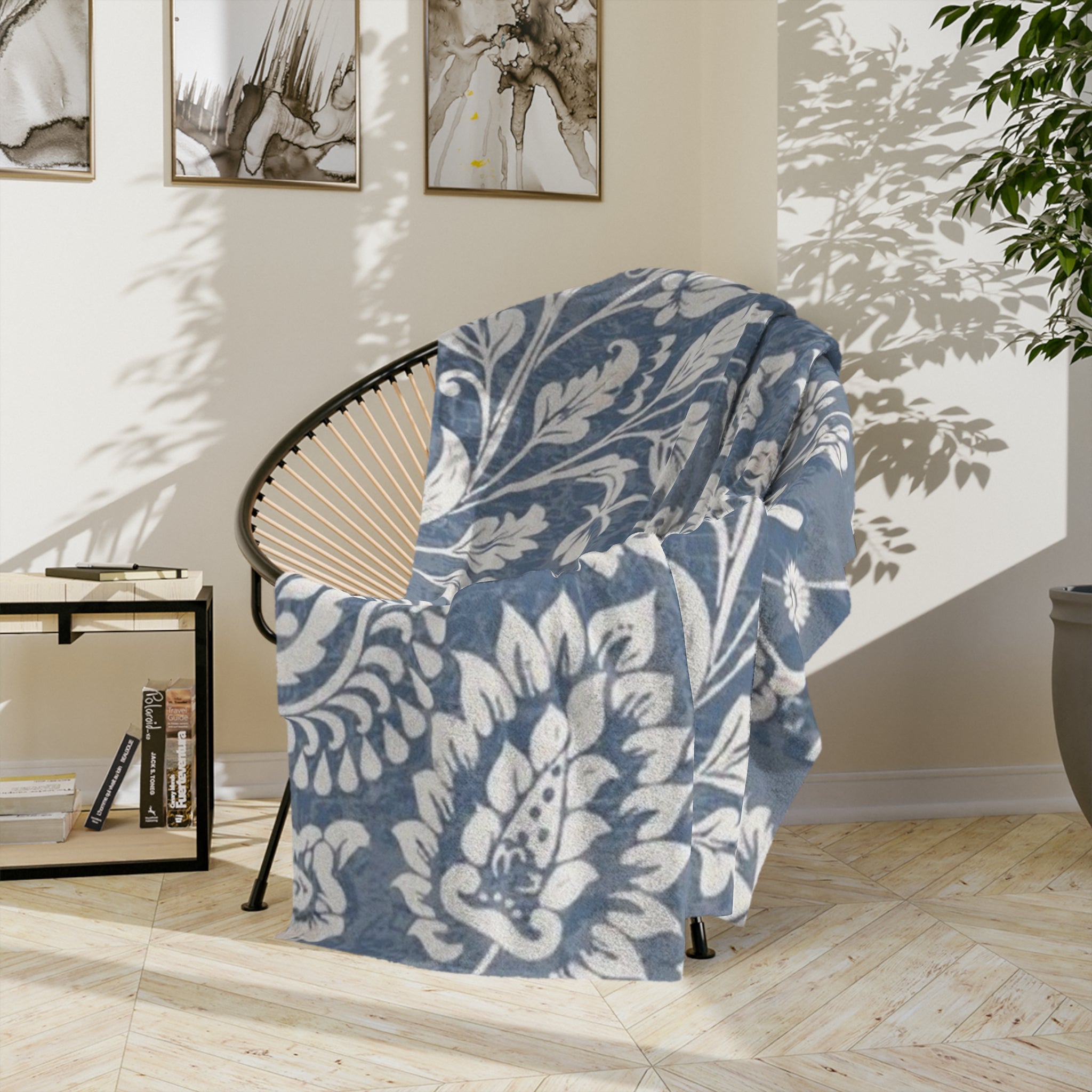 Microfiber Blanket | Soft Throw for Home Decor - Blue & White Floral