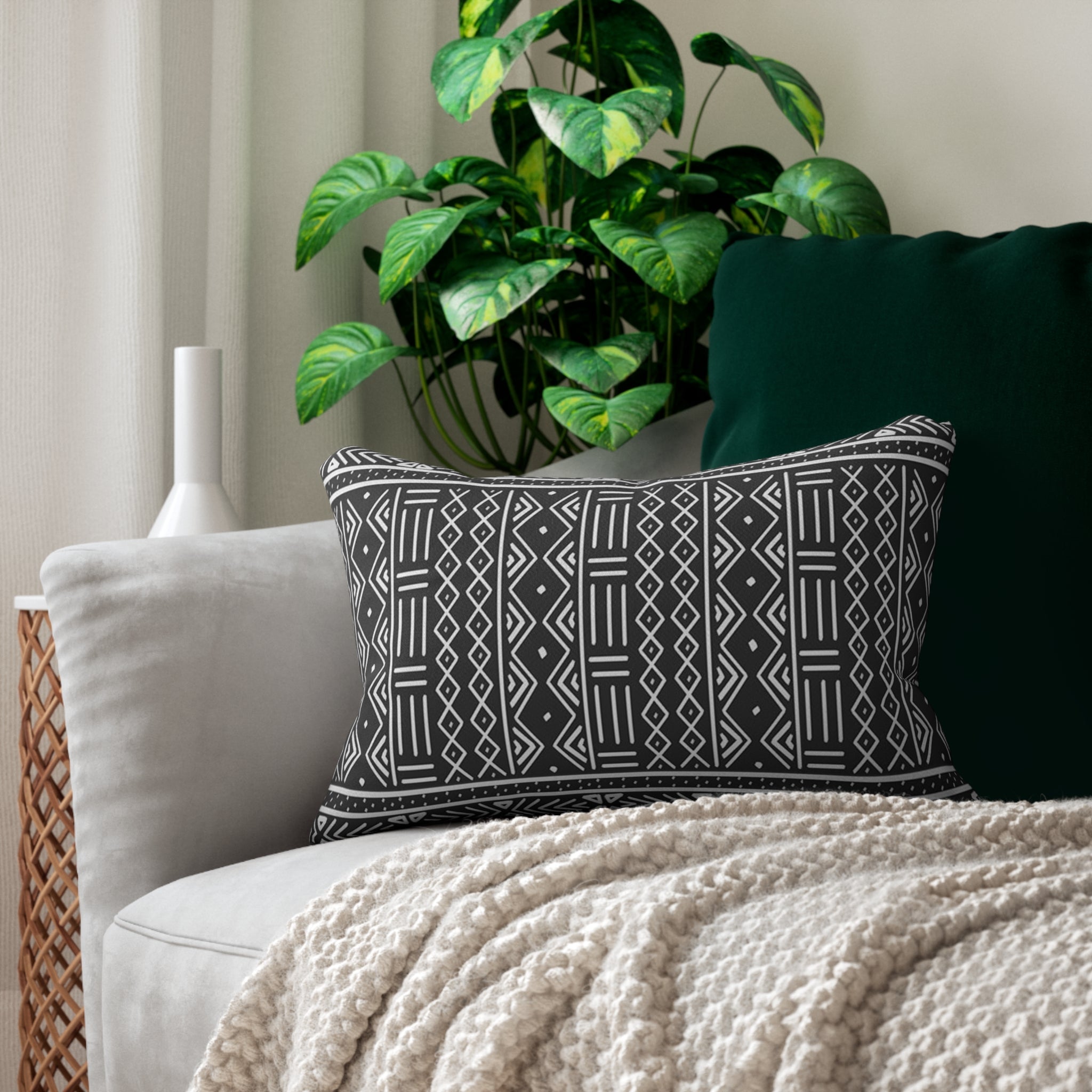 Lounge Pillow, Throw Pillow with Fillers/Insert (Single Piece) : Black Mudcloth Pattern - SnugLiving