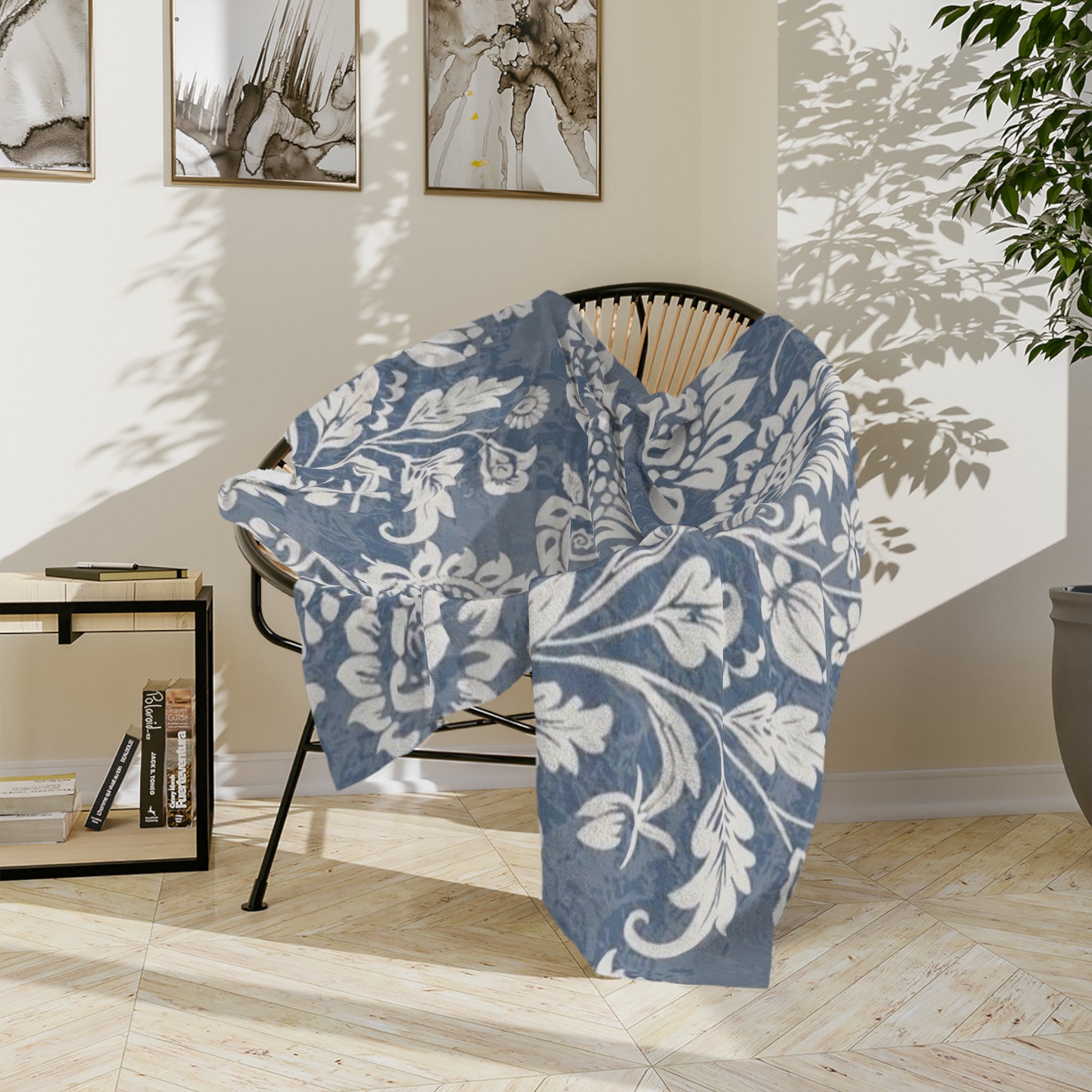 Microfiber Blanket | Soft Throw for Home Decor - Blue & White Floral